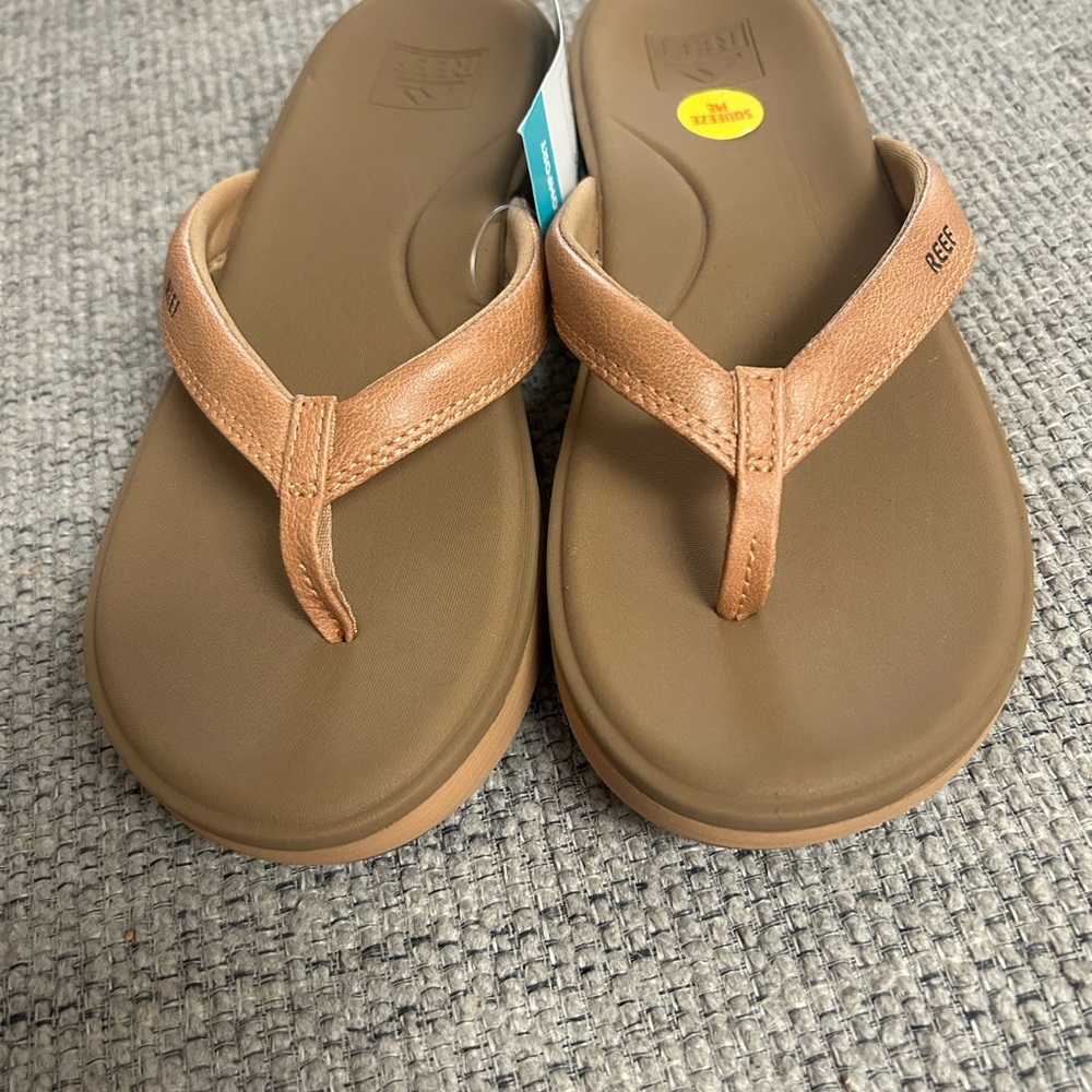 Reef Brown Sandals